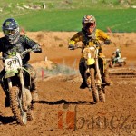 110220motocrosslasalgada El circuito bañezano de La Salgada acogió esta mañana la celebración del Campeonato de Castilla y León de Motocross, una cita para las categorías MX-Open y la de 85 cc, concedida este año por la federación regional. Por otra parte, el 19 de junio, una semana antes del Nacional, el circuito bañezano volverá a ser escenario de una prueba del campeonato internacional, el MX3. Sobre estas líneas, un momento de la prueba esta mañana en La Salgada.