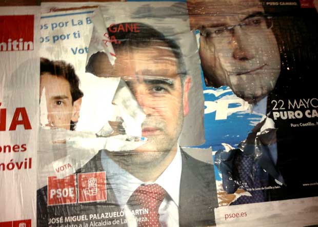 110520cartelespppsoeencima