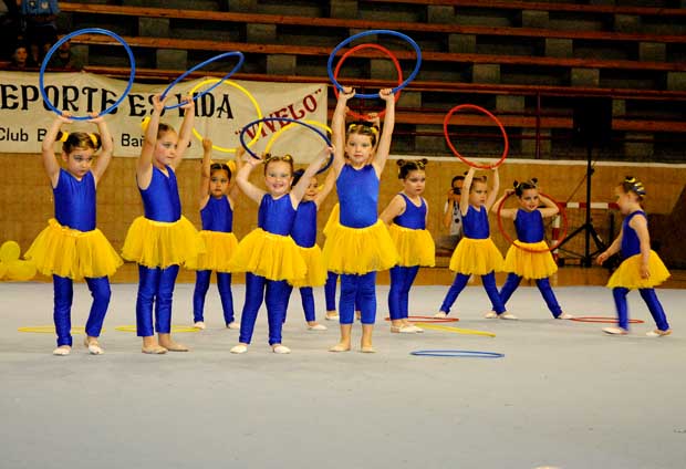 110605gimnasiaritmicaexhibicion