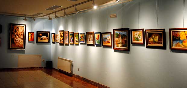 110609exposicionpinturaalfonso