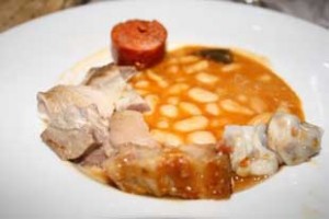 111112alubias Un plato de alubias al estilo bañezano.