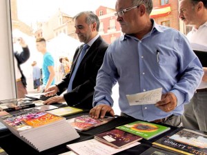 120701ferialibro2012