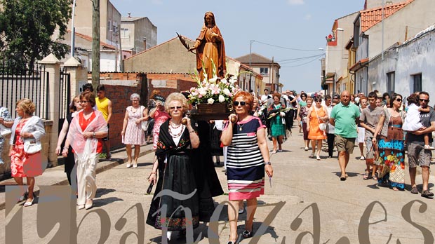 130714fiestasantamarinapolvorin