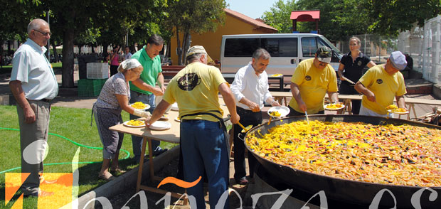 130812paelladajubilados