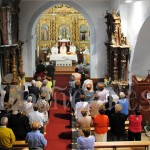 130906obrasrestauracioniglesiavillamontan Aspecto de la iglesia parroquial de Villamontán durante la eucaristía celebrada con motivo de la inauguración de las obras.