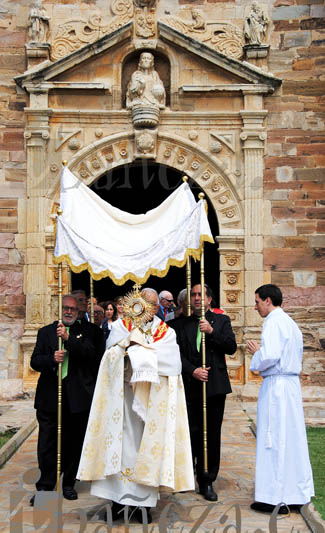 140622procesioncorspuschristi