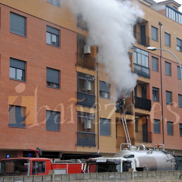 150417incendioalfareros