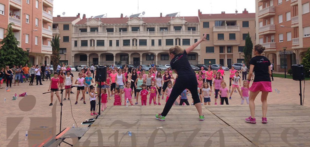 150607exhibicionzumba