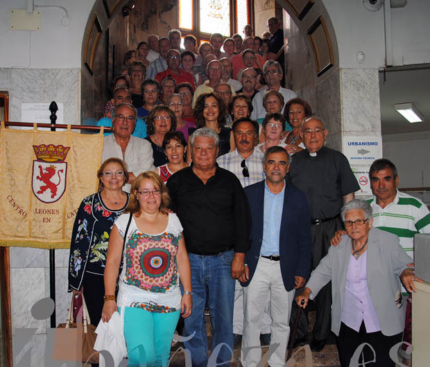 150812encuentroleonesescataluna