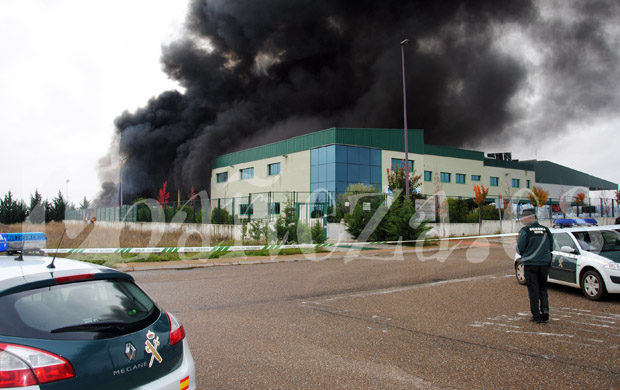 151025incendioreciclalia