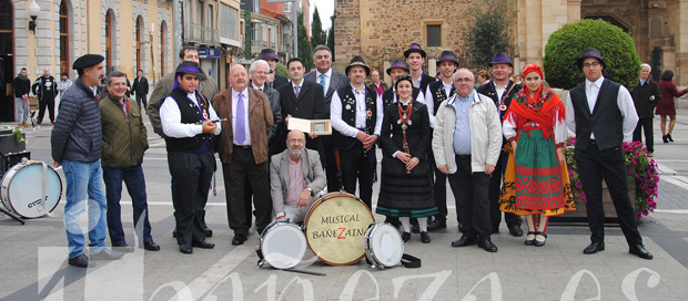 151115banezainodehonor1