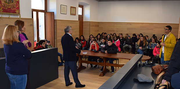 171221visitacolegioaviles