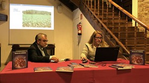 190219guiaturismo Palazuelo y Silván presentan la nueva guía.