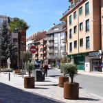 190415escultorrivera Estado que luce actualmente el jardín dedicado a Odón Alonso. / Foto: Rubén