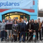 190422candidaturasedepp Varios de los miembros de la candidatura del PP, ante su nueva sede.