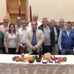 190911presentacionalubiada Representantes municipales y hosteleros, durante la presentación.